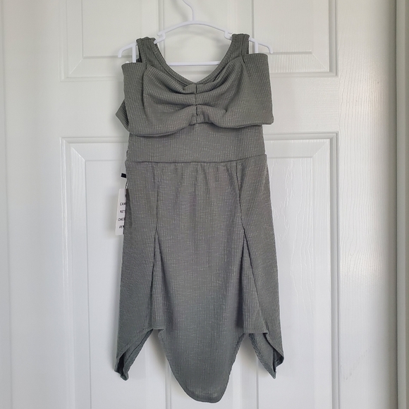 Mommy and me Matching Medora Dress in Agave - Picture 4 of 5